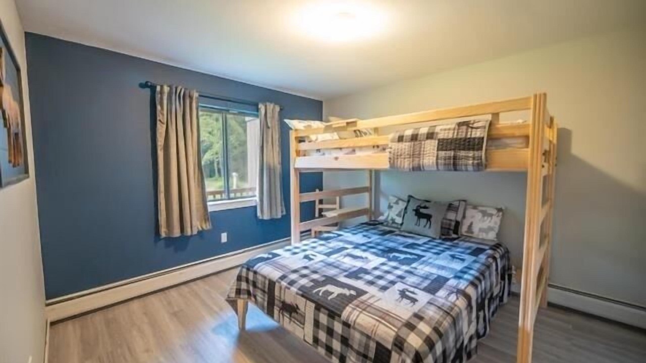 Photo of Bedroom in Monroe Bridge