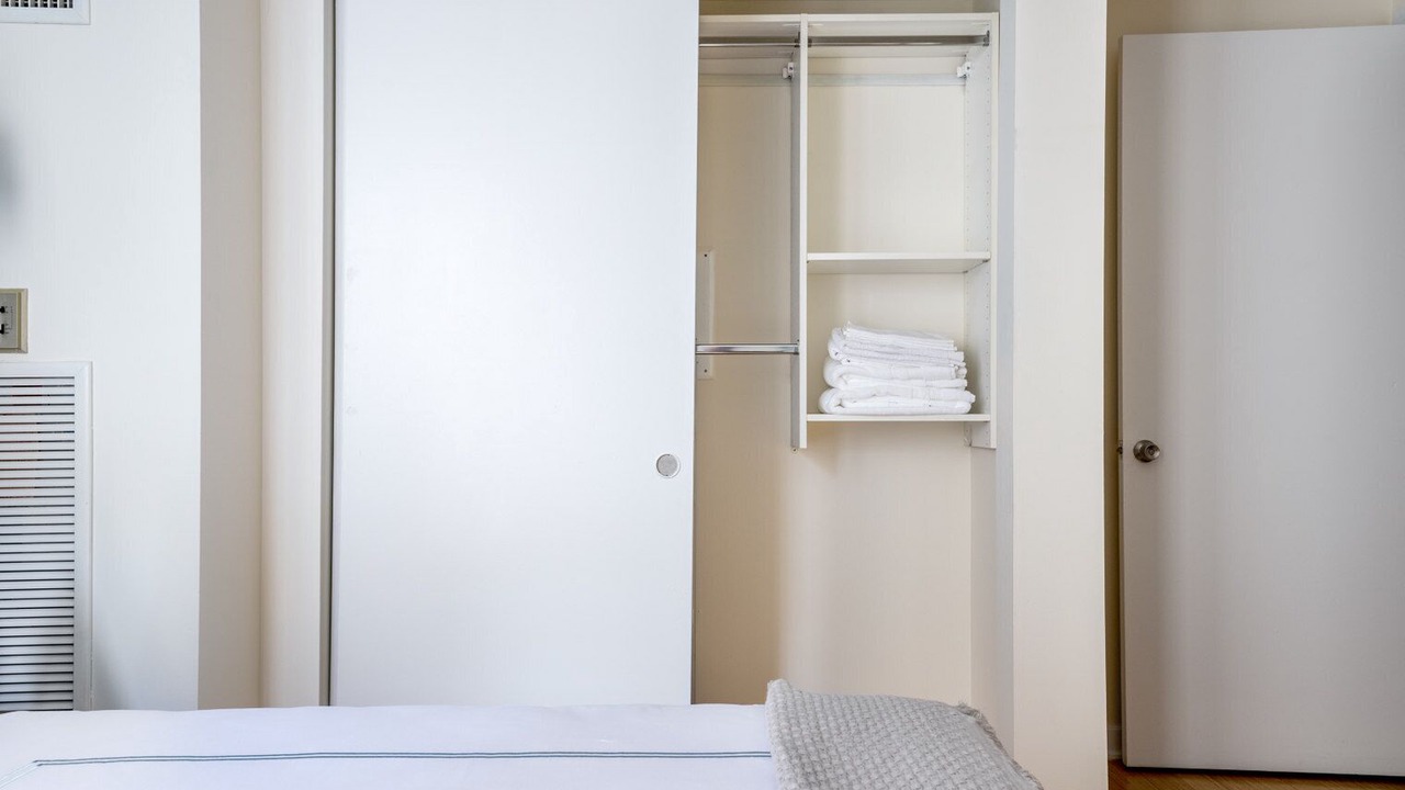 Photo of Bedroom in Theatre District