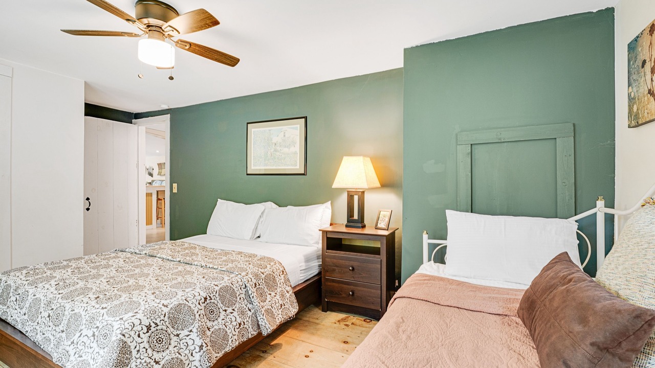 Photo of Bedroom in East Dover
