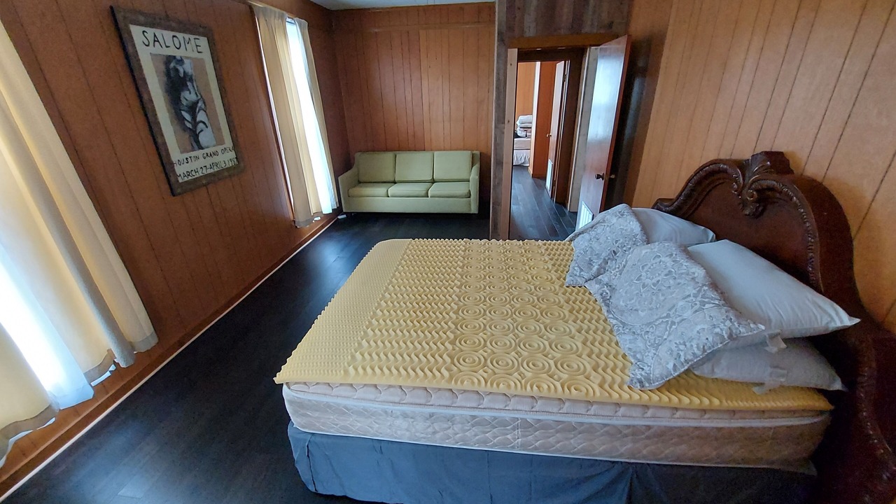 Photo of Bedroom in Bellepoint