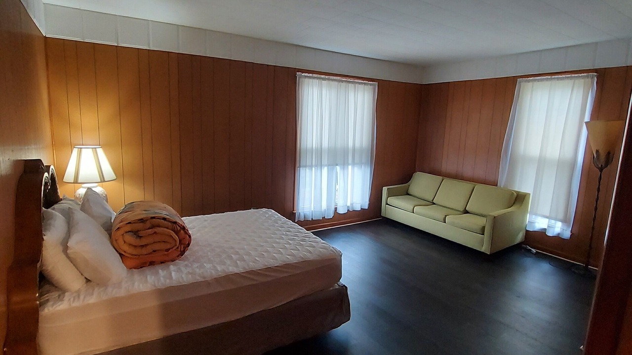 Photo of Bedroom in Bellepoint