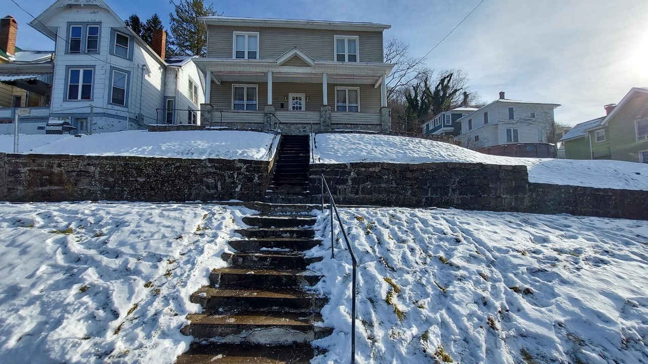 Photo of Outdoor in Bellepoint