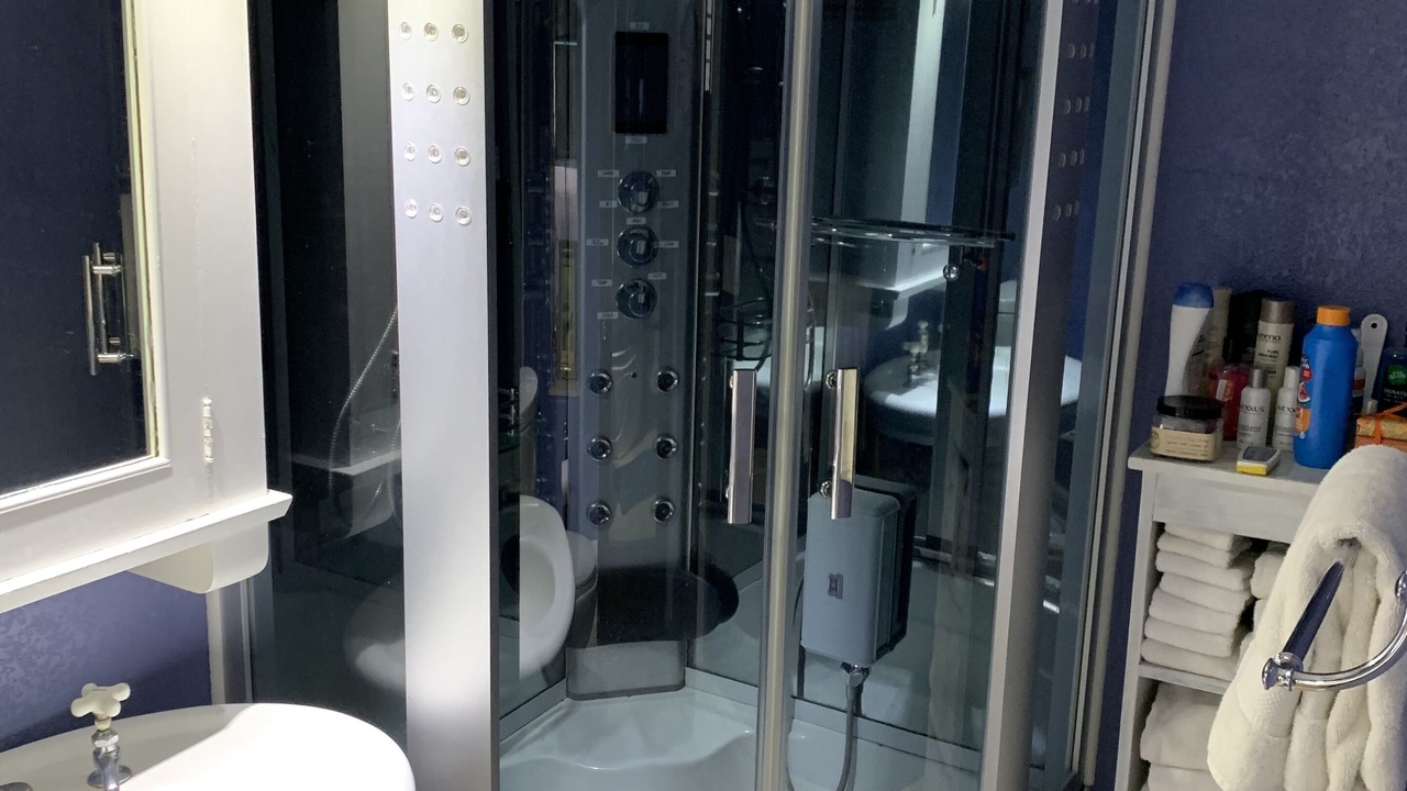 Photo of Bathroom in Dunkirk