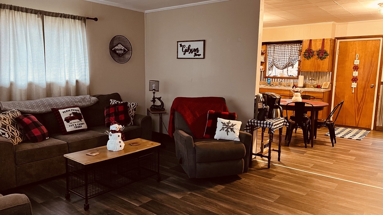 Photo of Livingroom in Williamson