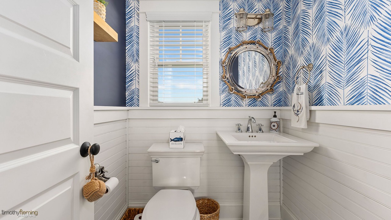 Photo of Bathroom in Avalon