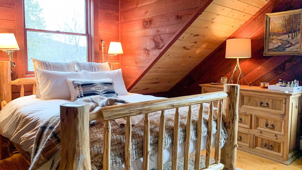 Photo of Bedroom in Lake George