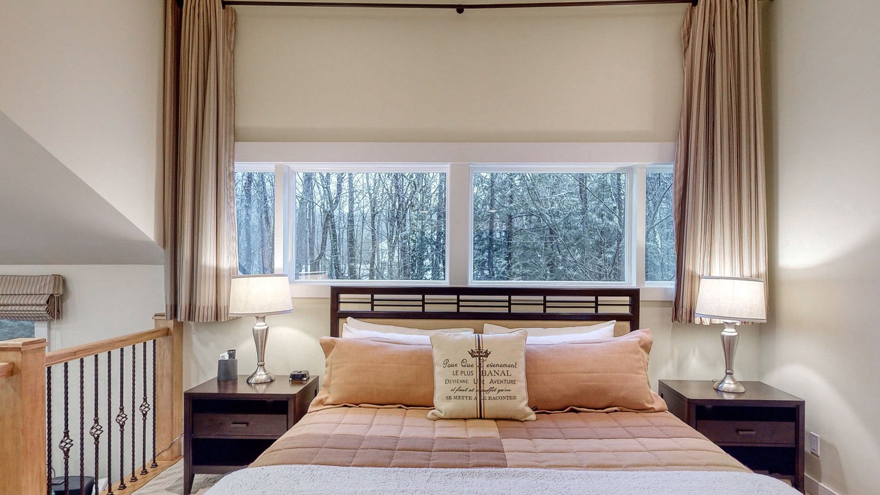 Photo of Bedroom in Warren