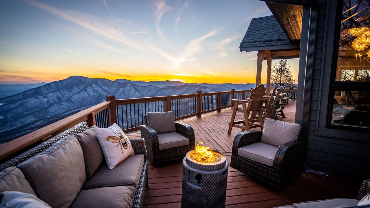 Photo of Patio Balcony in Wintergreen