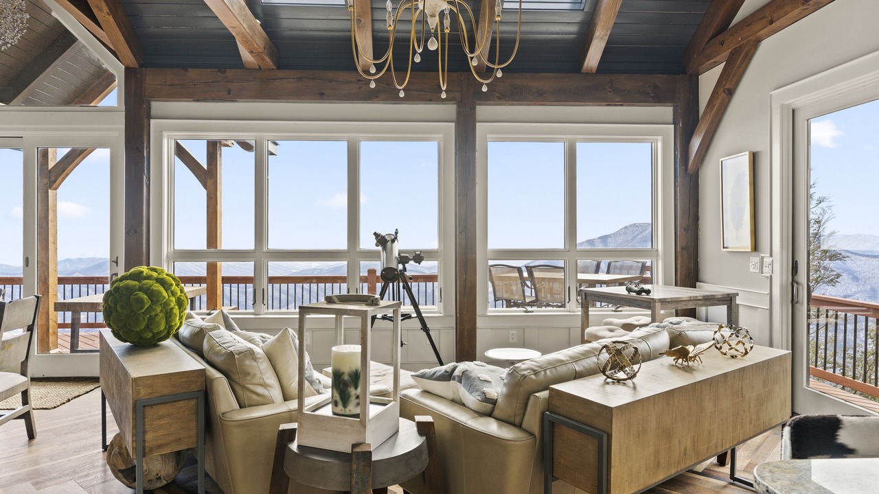 Photo of Livingroom in Wintergreen