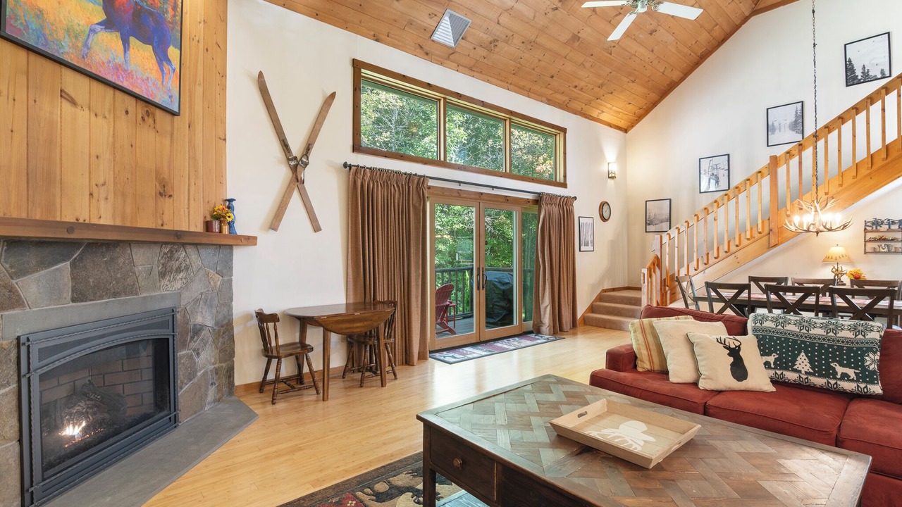 Photo of Livingroom in West Dover