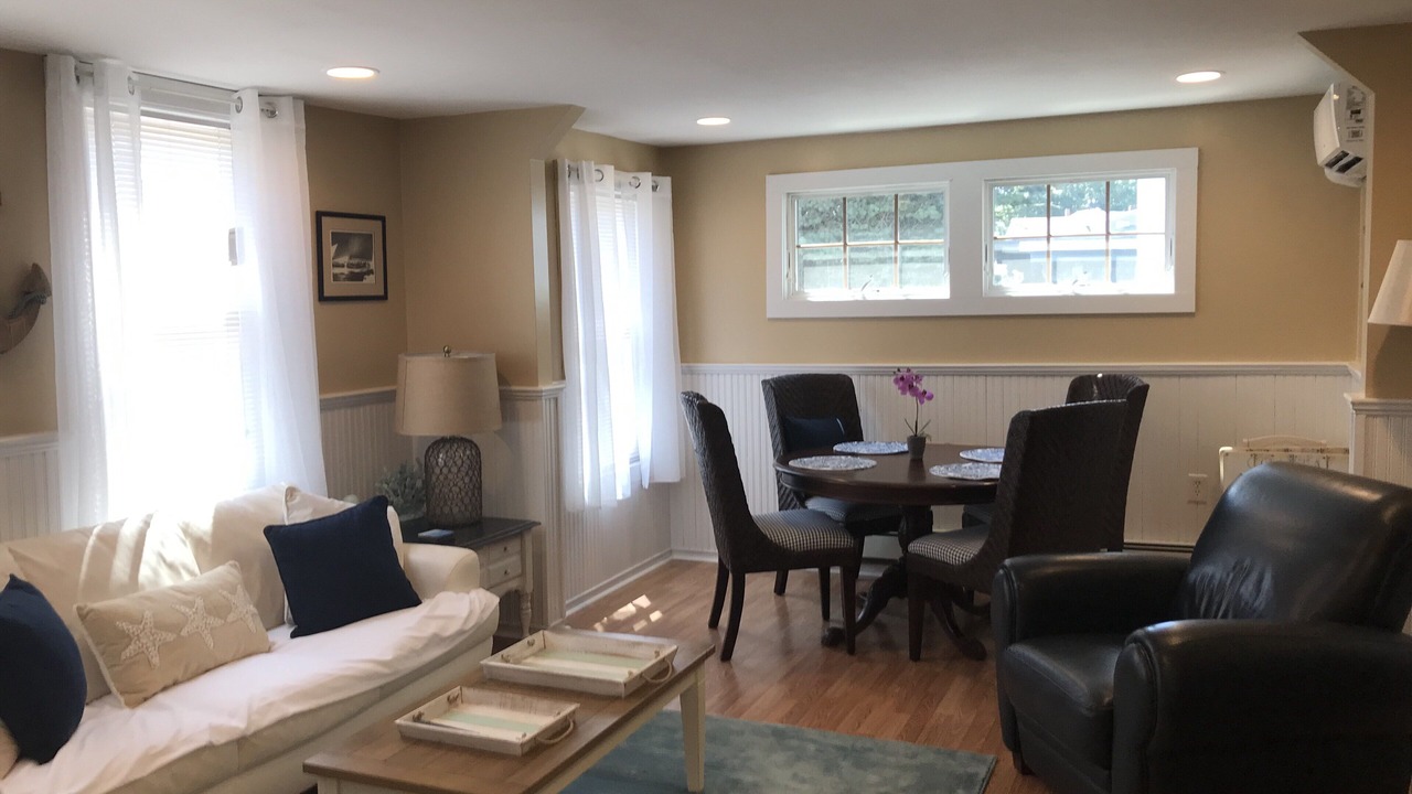 Photo of Livingroom in Gloucester