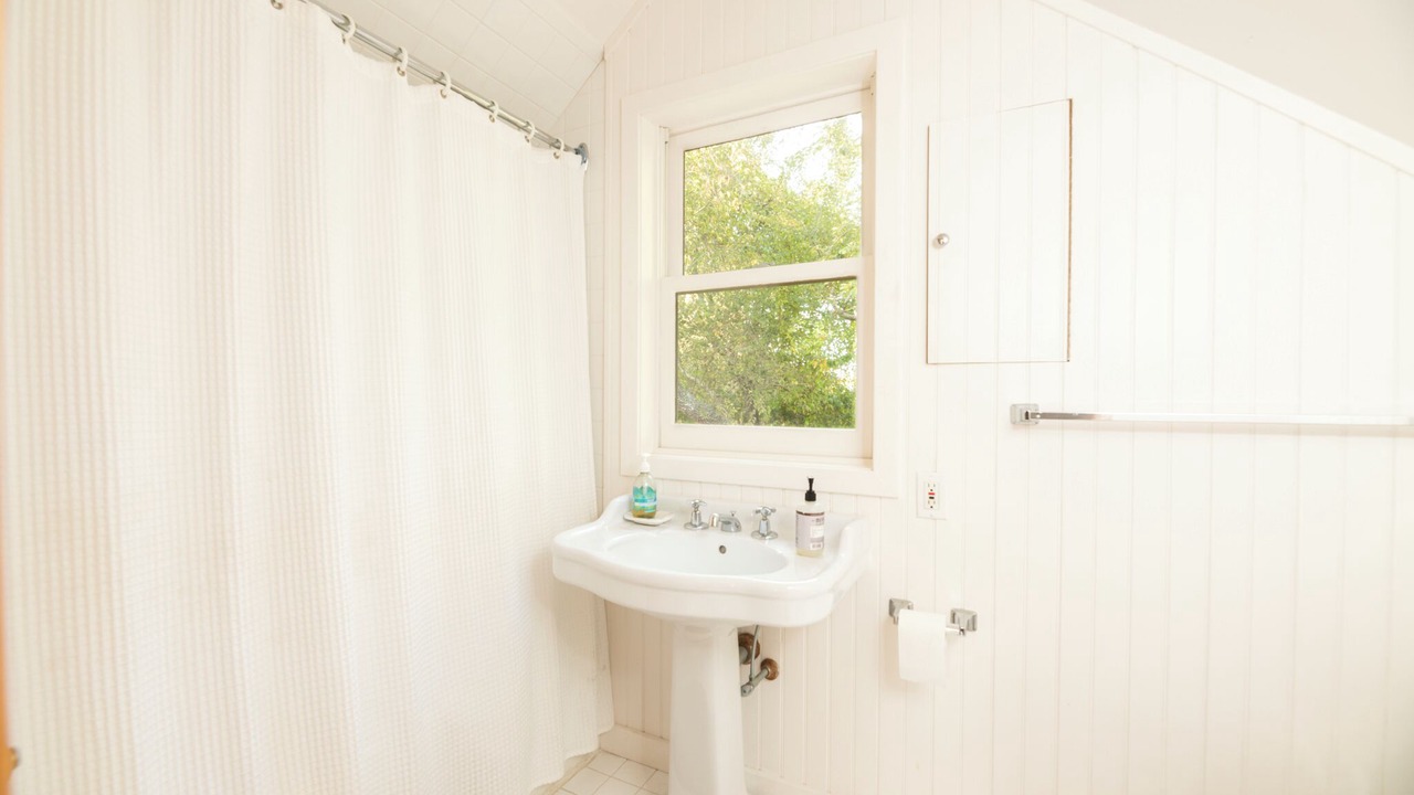 Photo of Bathroom in Water Mill