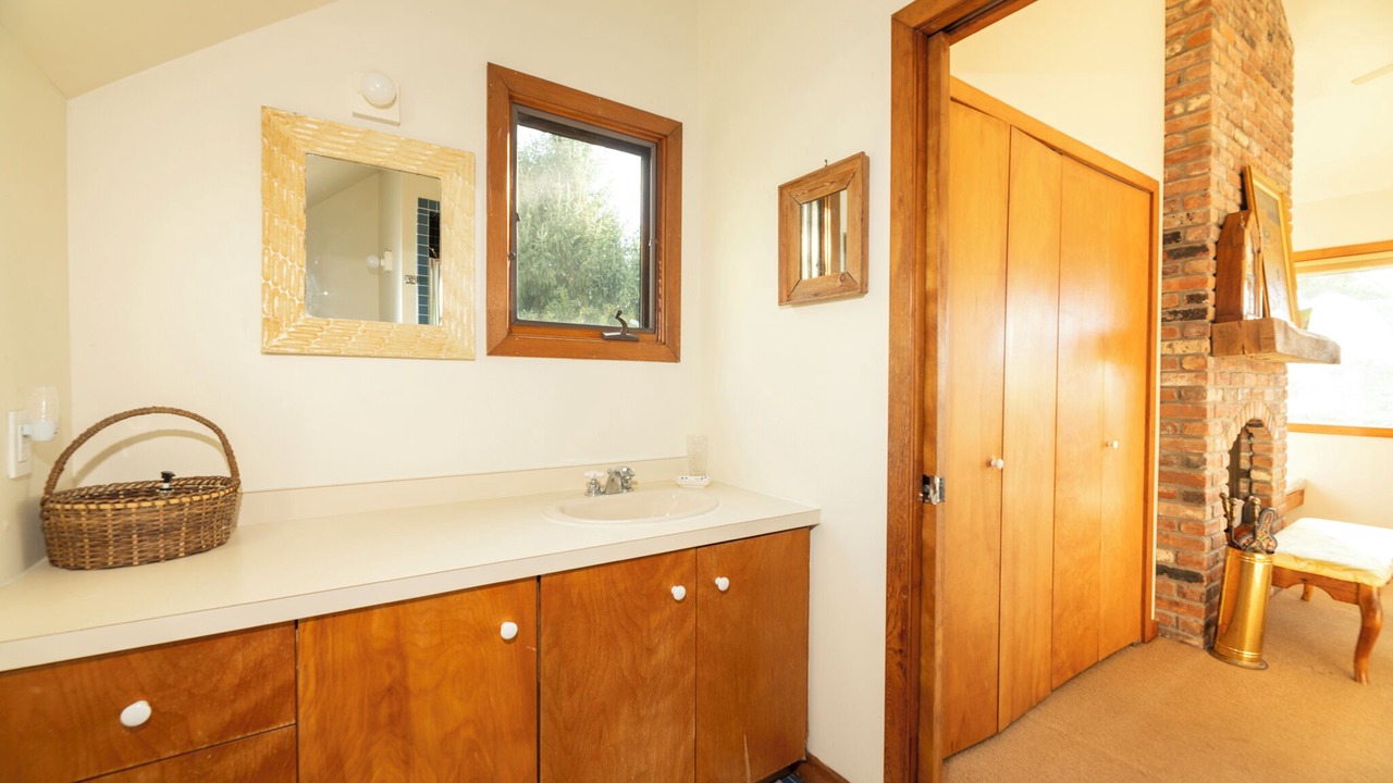 Photo of Bathroom in Water Mill
