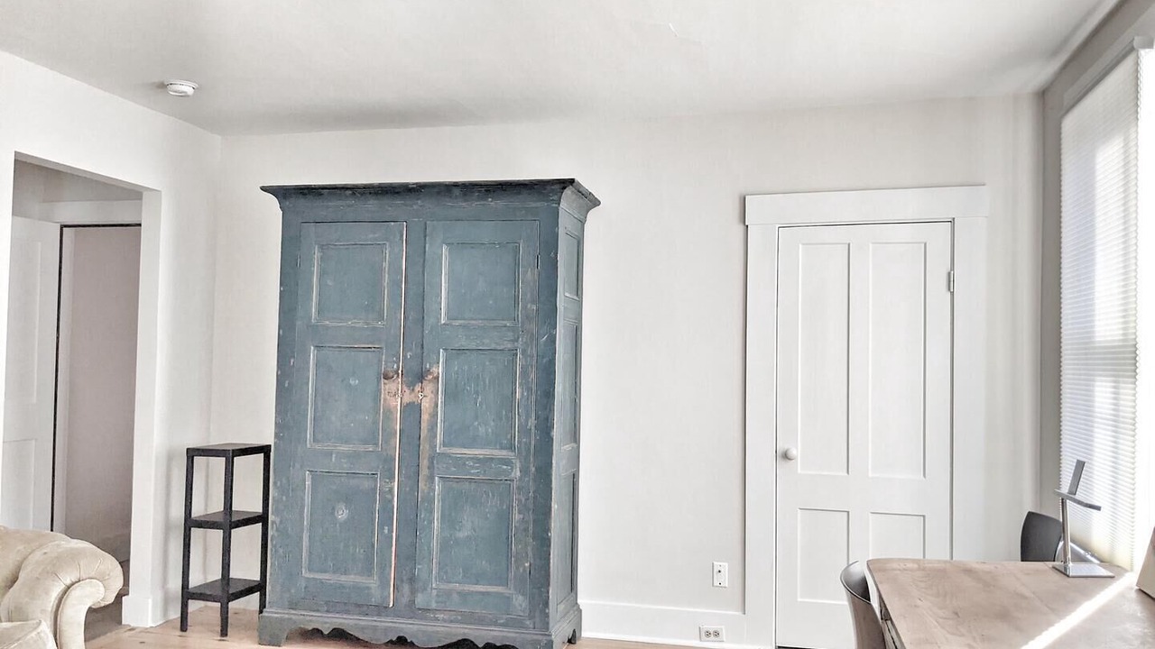 Photo of Livingroom in Meredith