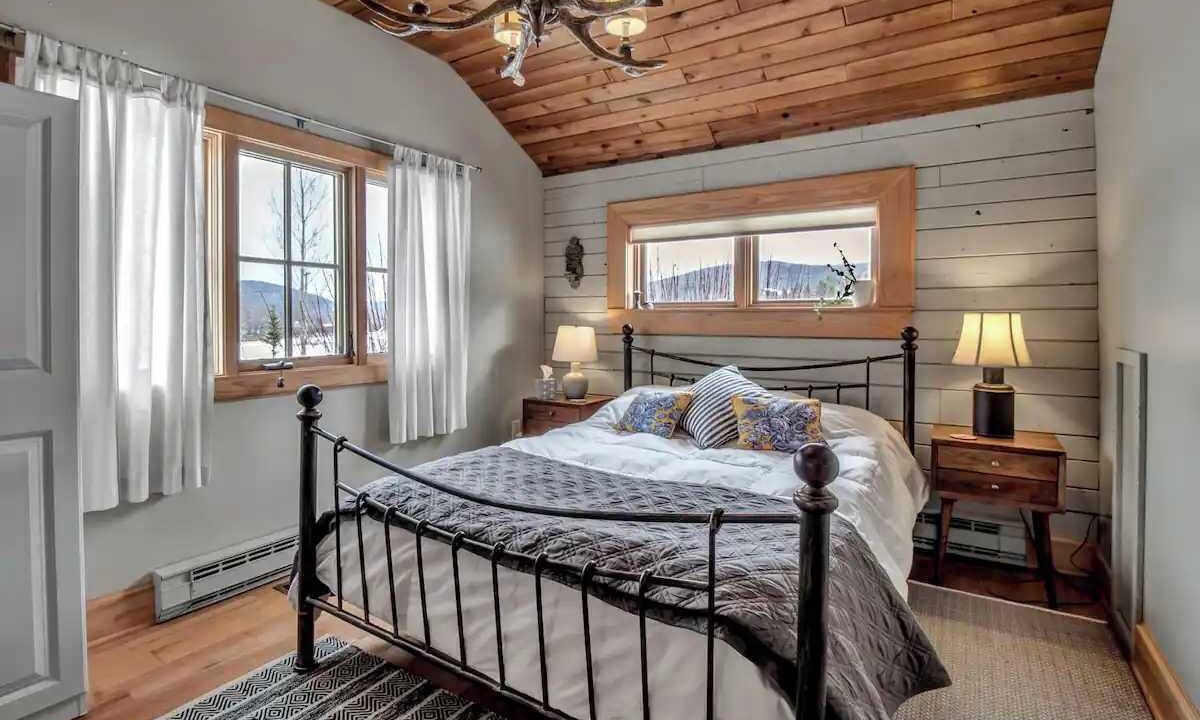 Photo of Bedroom in Great Valley