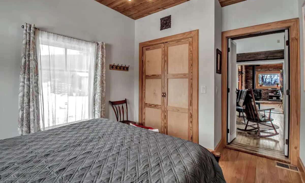 Photo of Bedroom in Great Valley