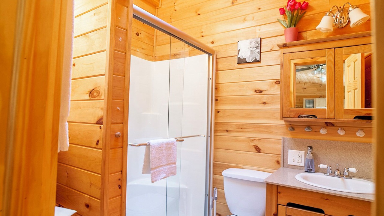 Photo of Bathroom in Long Lake