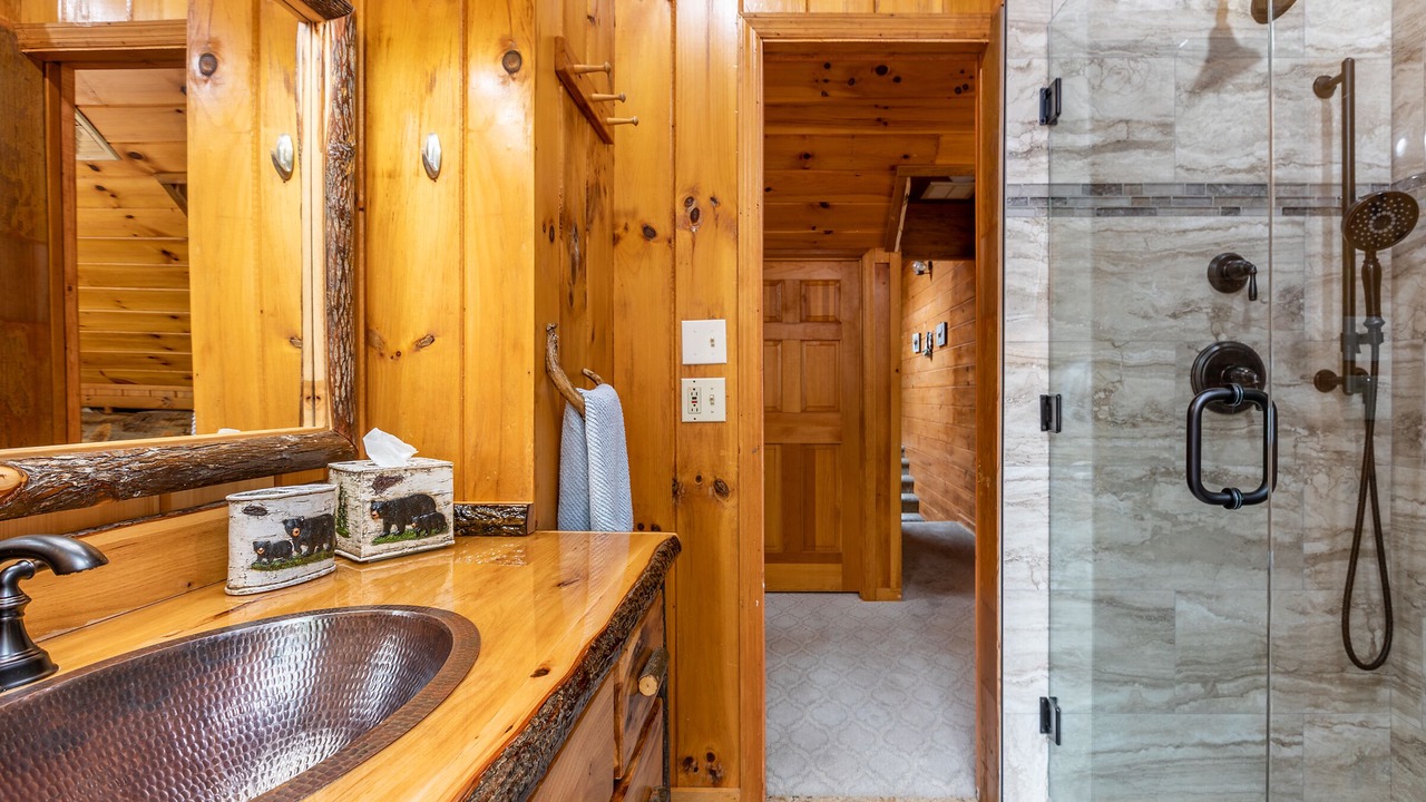 Photo of Bathroom in Londonderry