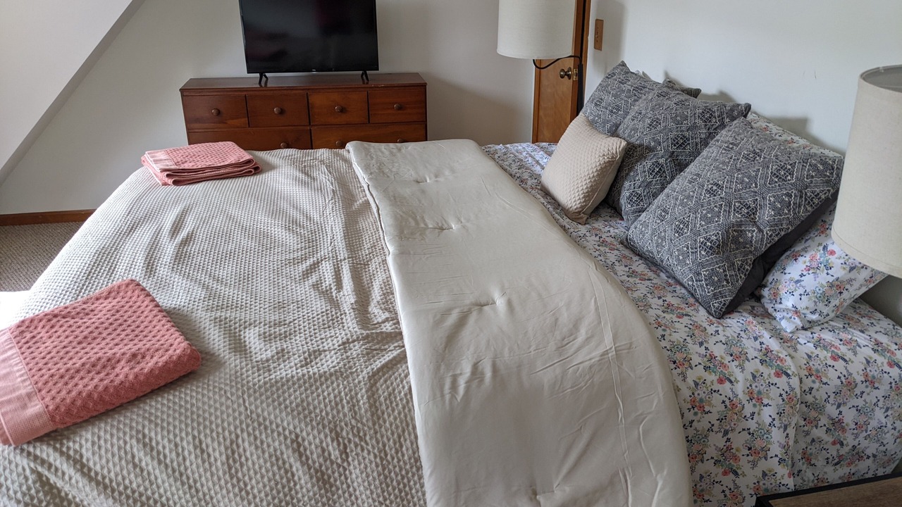 Photo of Bedroom in Timberline