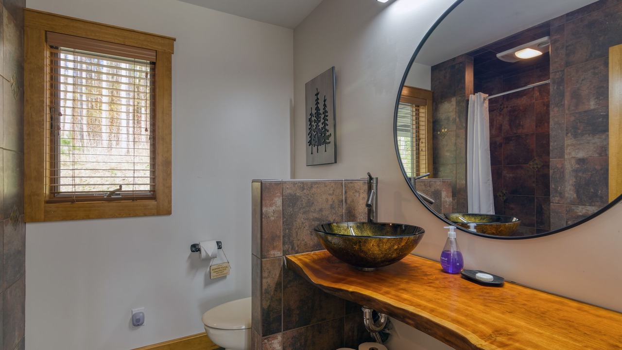 Photo of Bathroom in Ellicottville