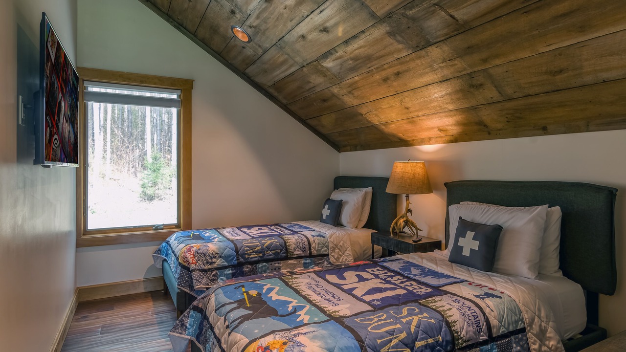 Photo of Bedroom in Ellicottville
