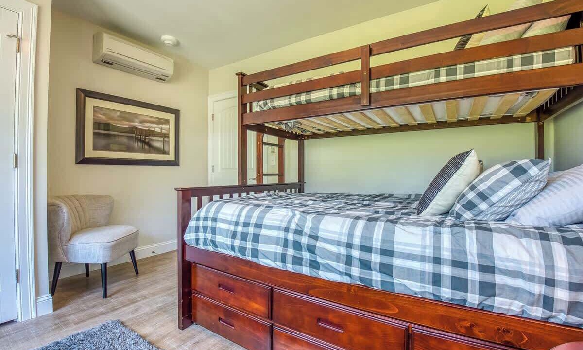 Photo of Bedroom in North Conway