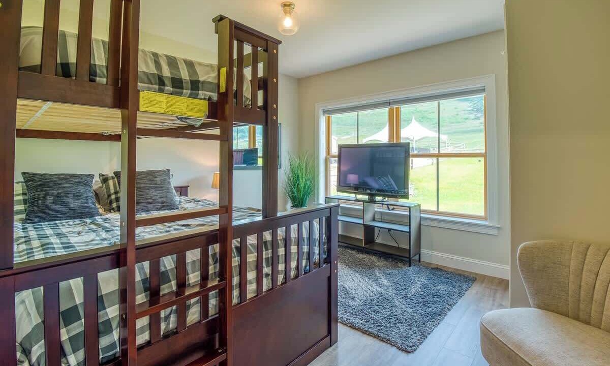 Photo of Bedroom in North Conway