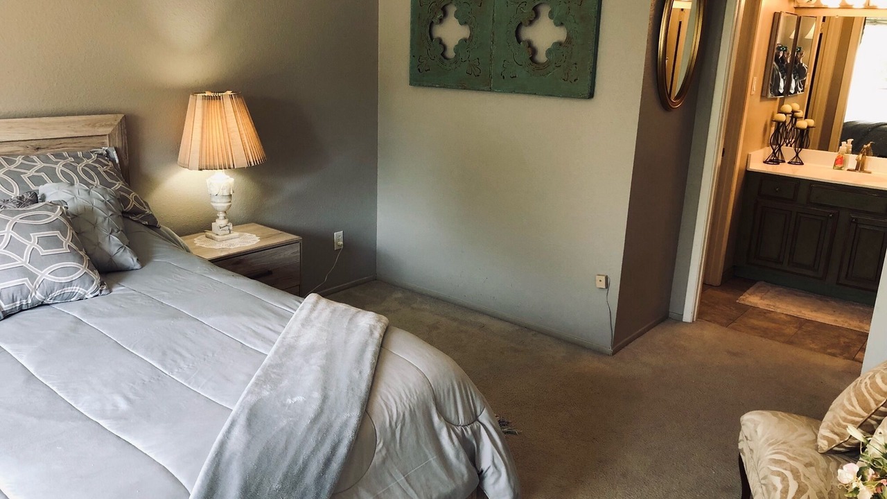 Photo of Bedroom in Braeswood Place