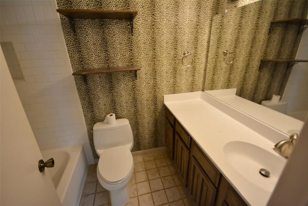 Photo of Bathroom in Braeswood Place