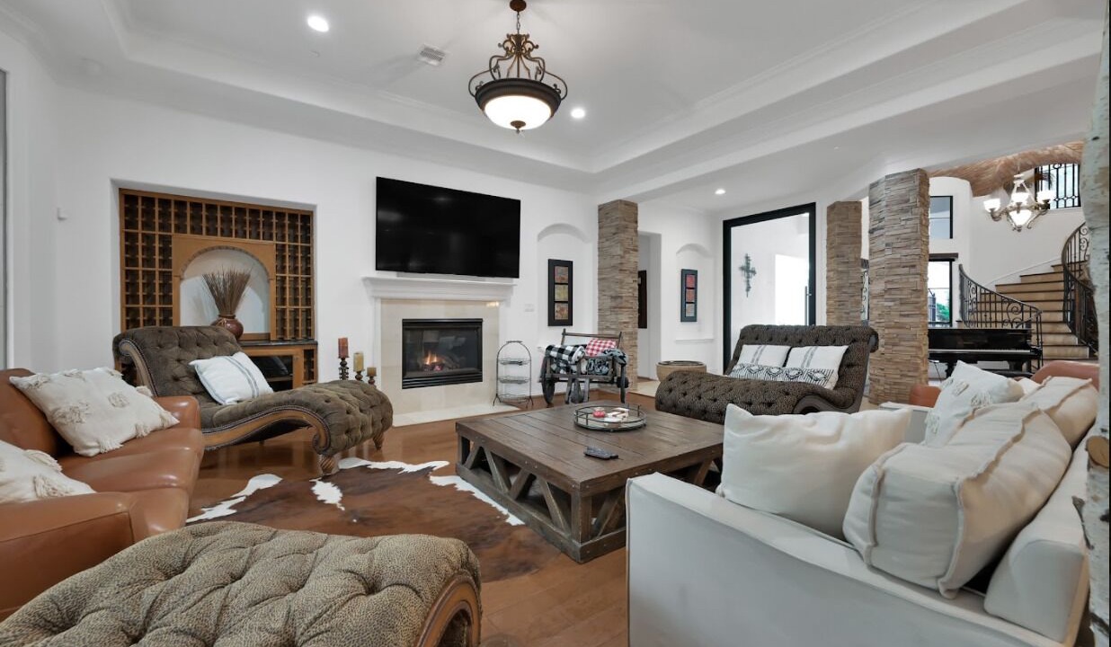 Photo of Livingroom in Panther Creek