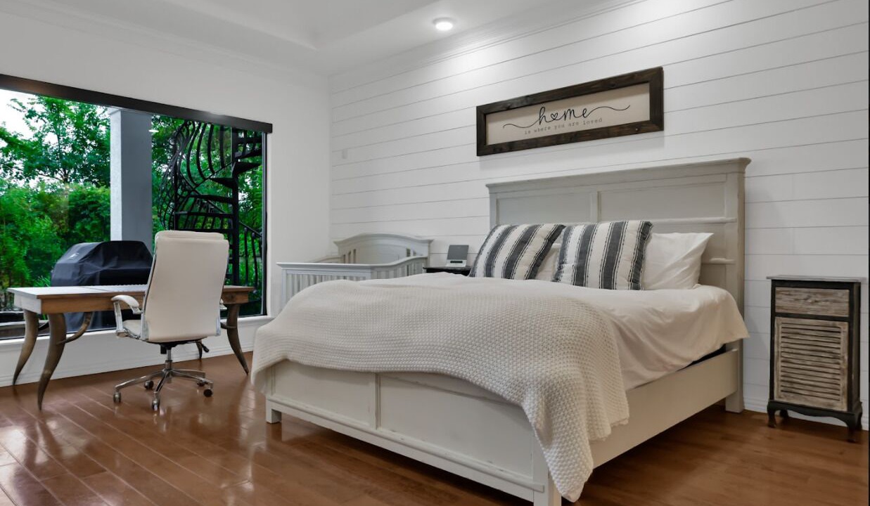 Photo of Bedroom in Panther Creek