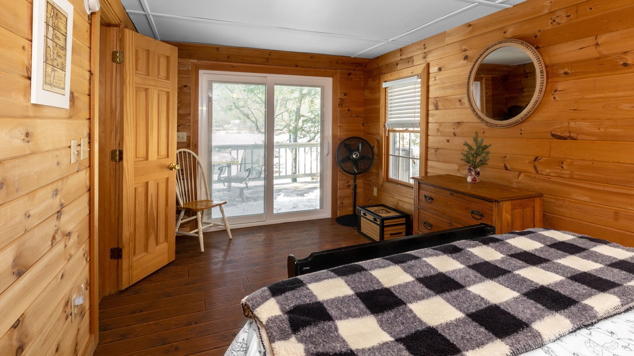 Photo of Bedroom in Poultney
