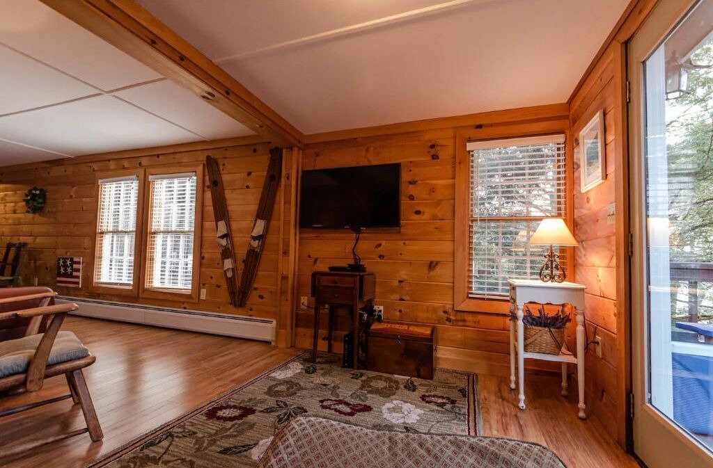 Photo of Livingroom in Poultney