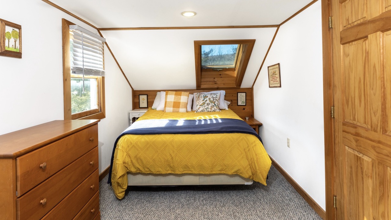 Photo of Bedroom in Poultney
