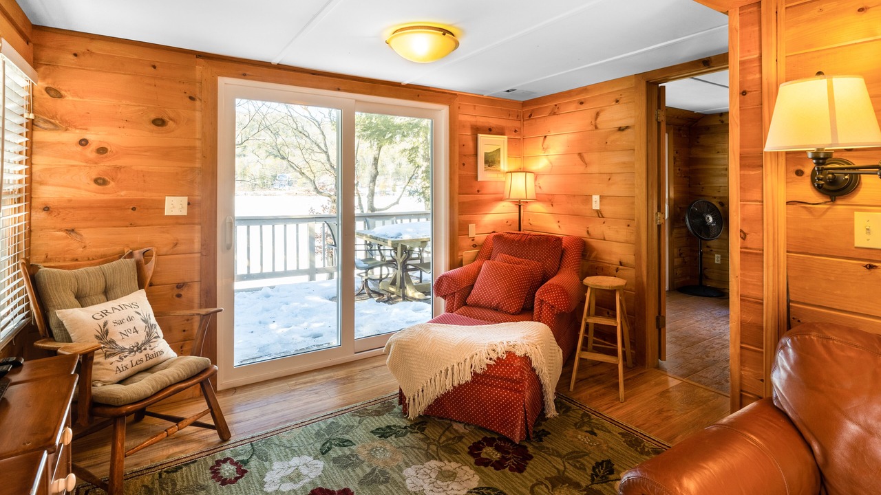 Photo of Livingroom in Poultney