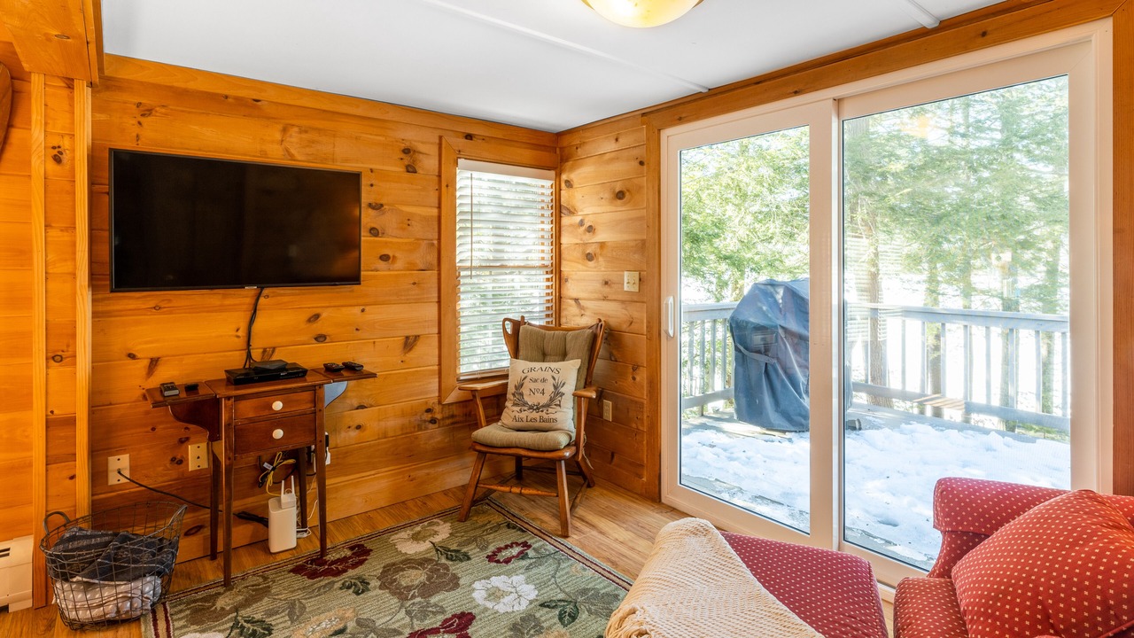 Photo of Livingroom in Poultney