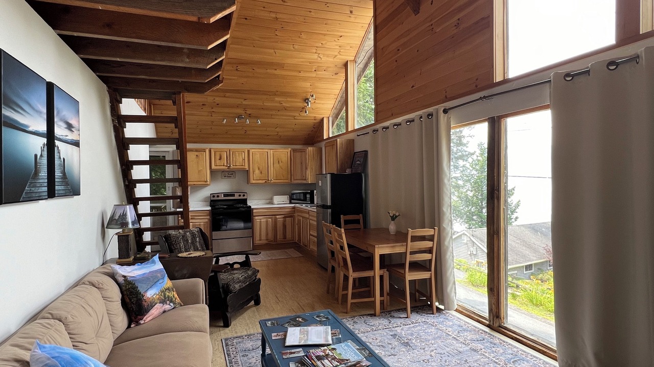 Photo of Livingroom in Town of Putnam