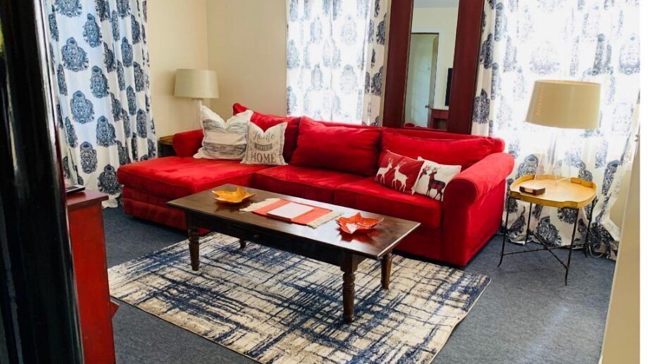Photo of Livingroom in Williamstown