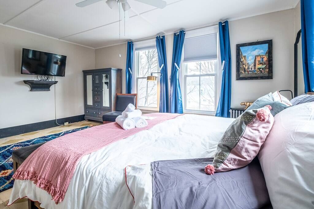 Photo of Bedroom in Warren