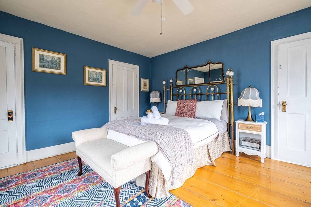Photo of Bedroom in Warren