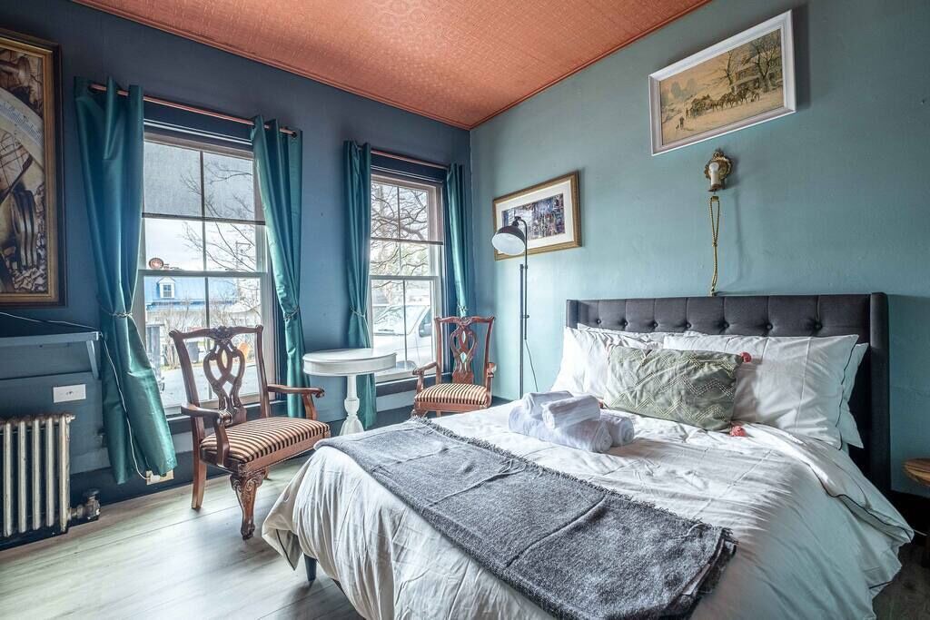 Photo of Bedroom in Warren