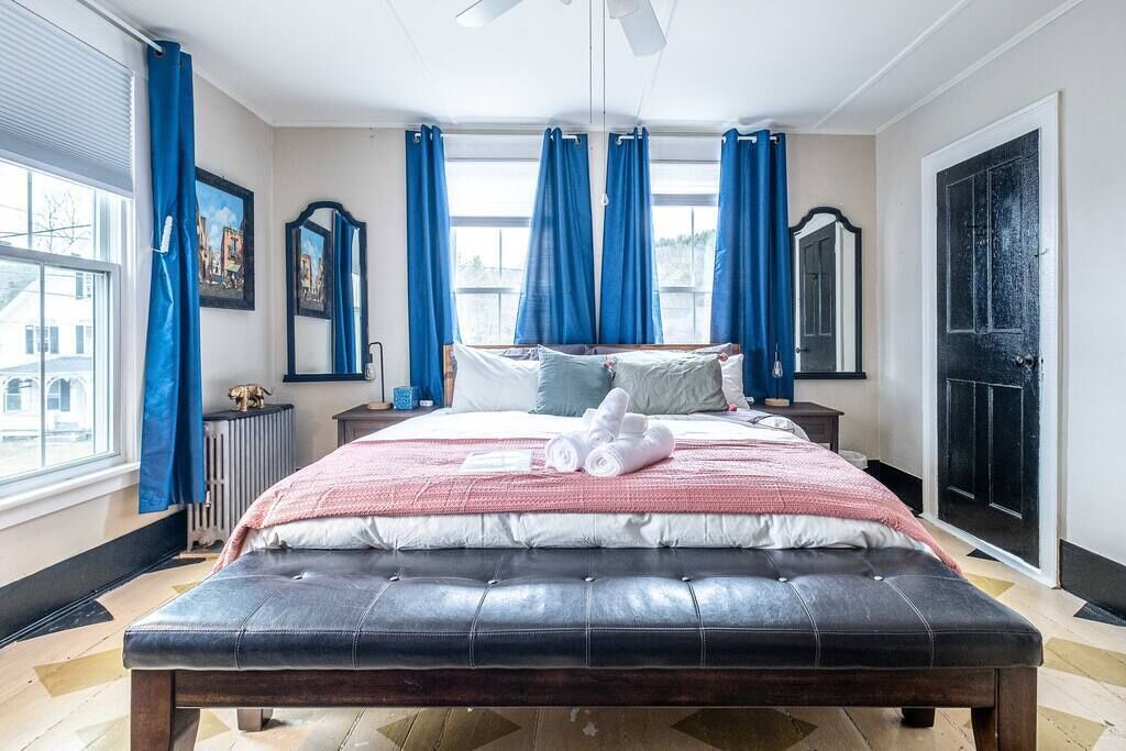 Photo of Bedroom in Warren