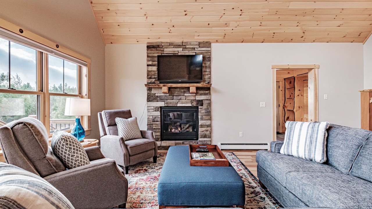 Photo of Livingroom in Bethel