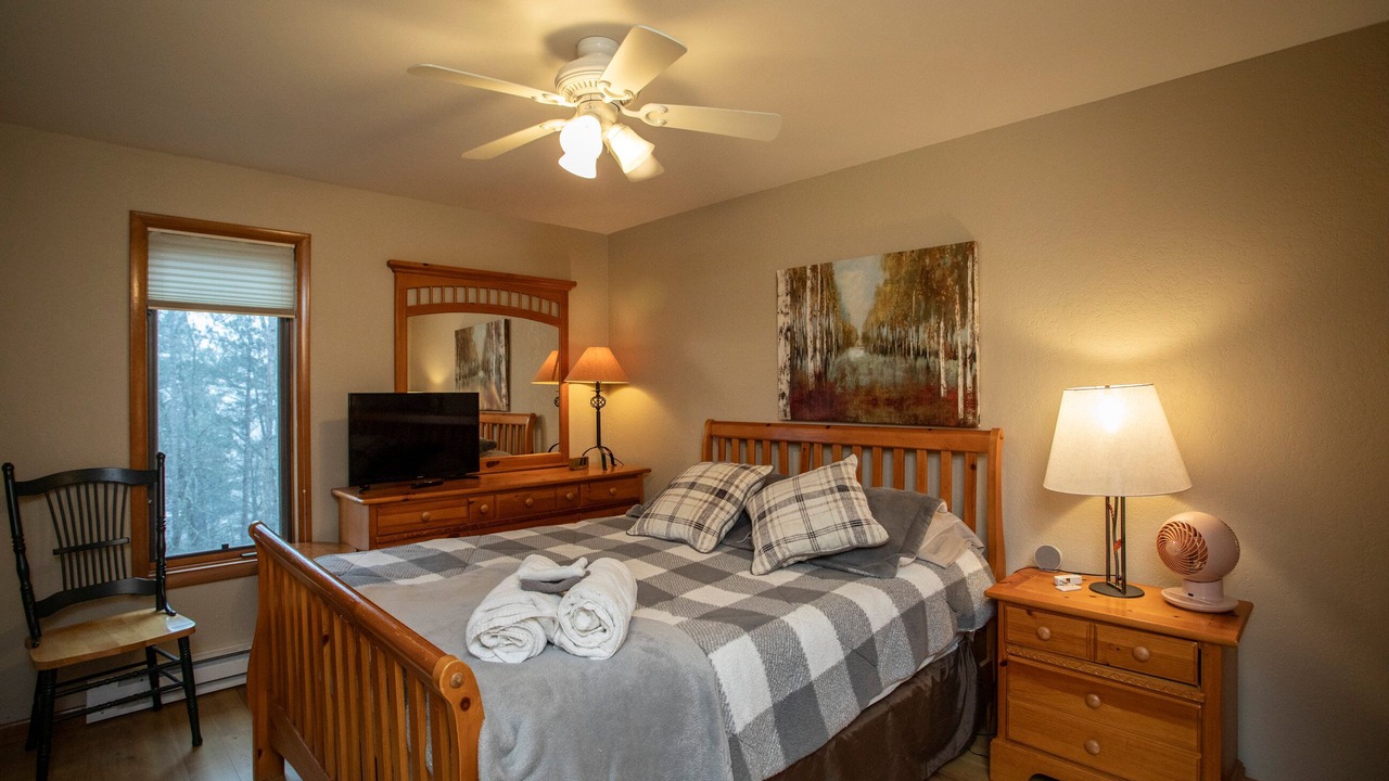 Photo of Bedroom in Ellicottville