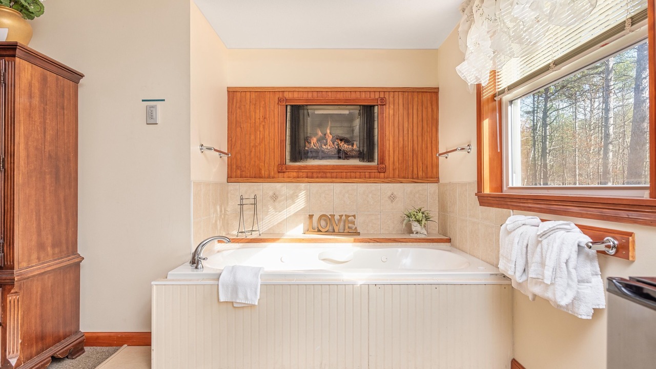 Photo of Bathroom in Birchview by the Saco