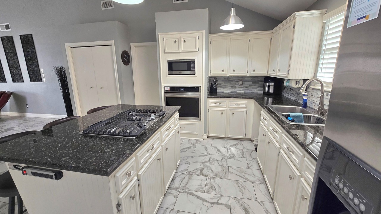 Photo of Kitchen in Clodine