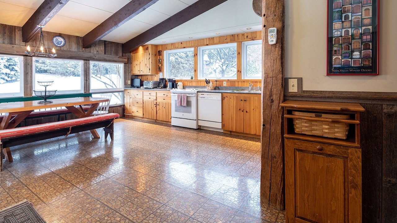 Photo of Kitchen in Stowe Area