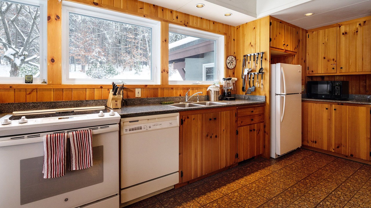 Photo of Kitchen in Stowe Area
