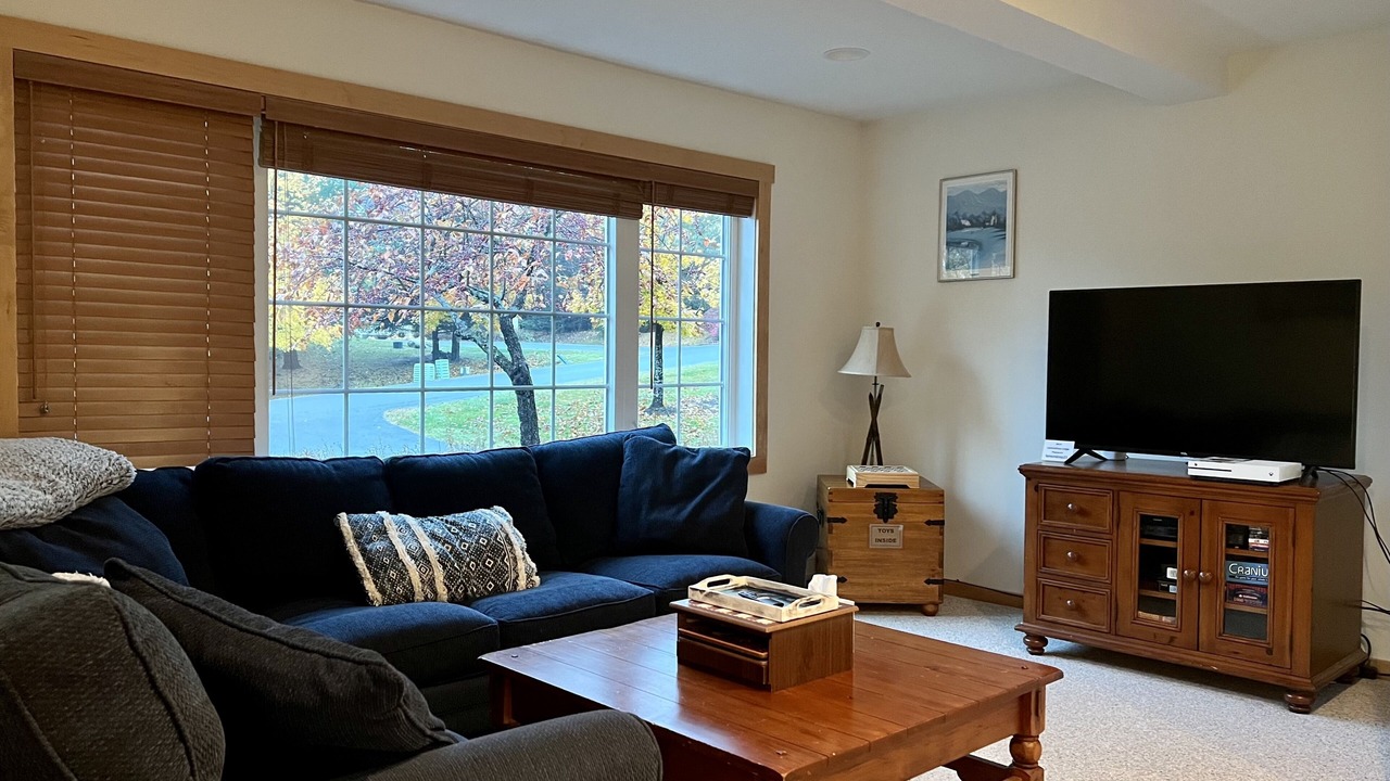 Photo of Livingroom in West Dover