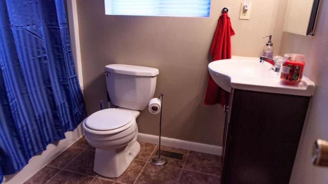 Photo of Bathroom in Romney
